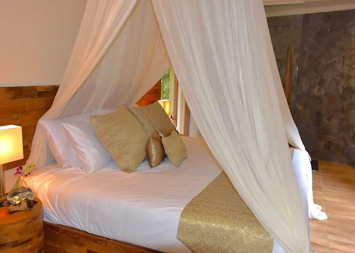 Mas By Sanga Sanga Hospitality *